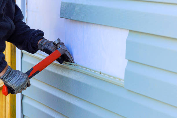 Reliable Emergency Siding Repair contractor in Knightdale, NC by Creative Siding